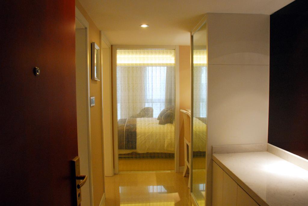Xi'An Qu Jiang Yin Zuo Hotel Exterior foto